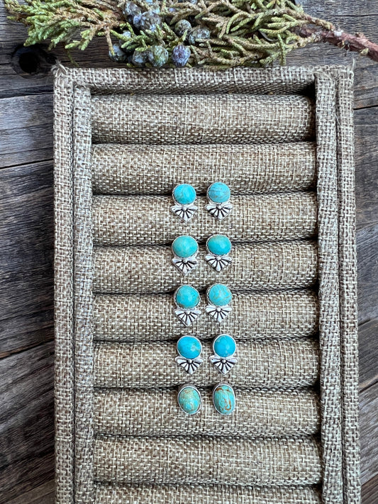 Adorable Kingman Turquoise Sterling Silver Stud Earrings