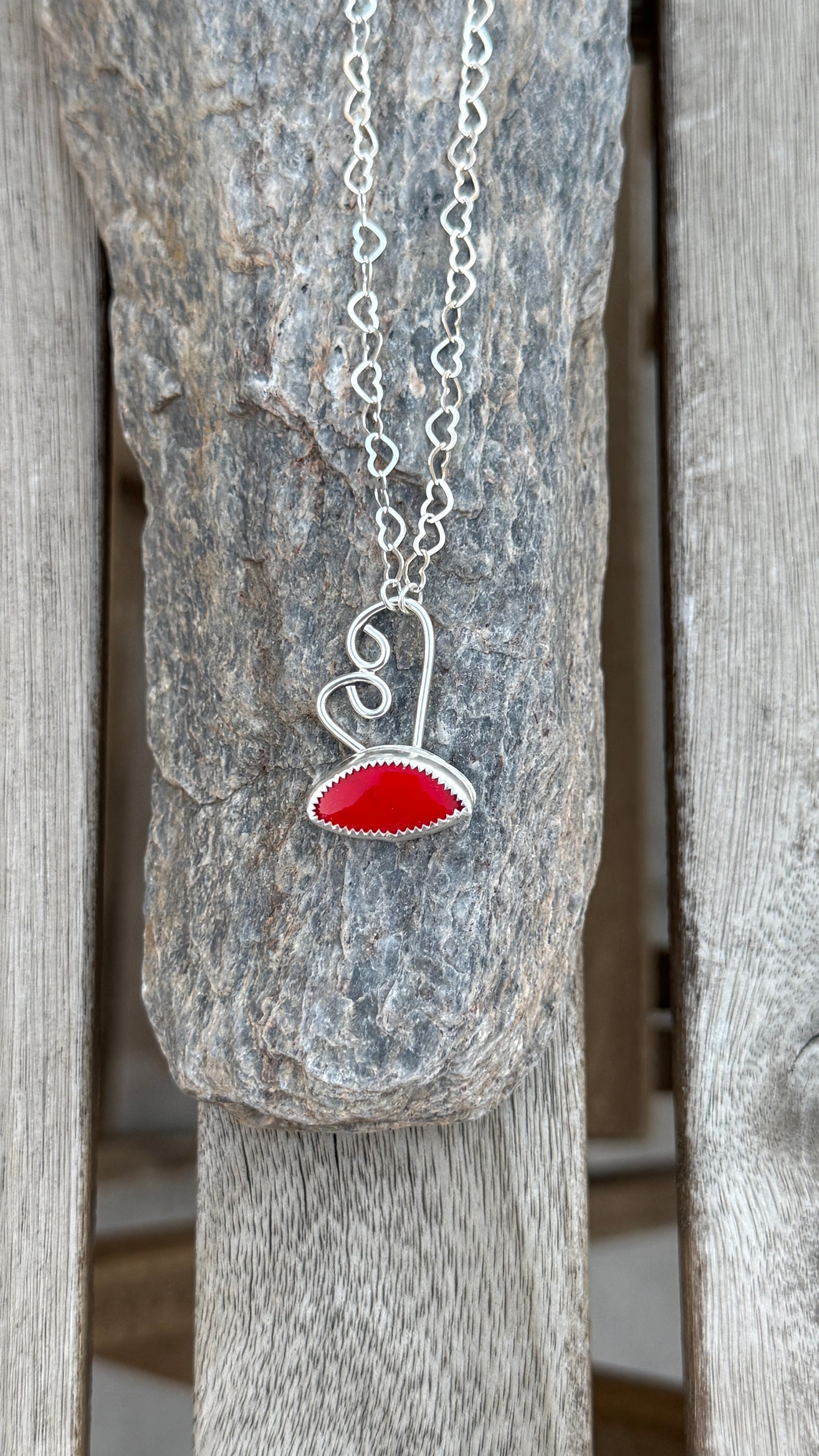 Red Rosarita pendant with heart chain: Sterling Silver