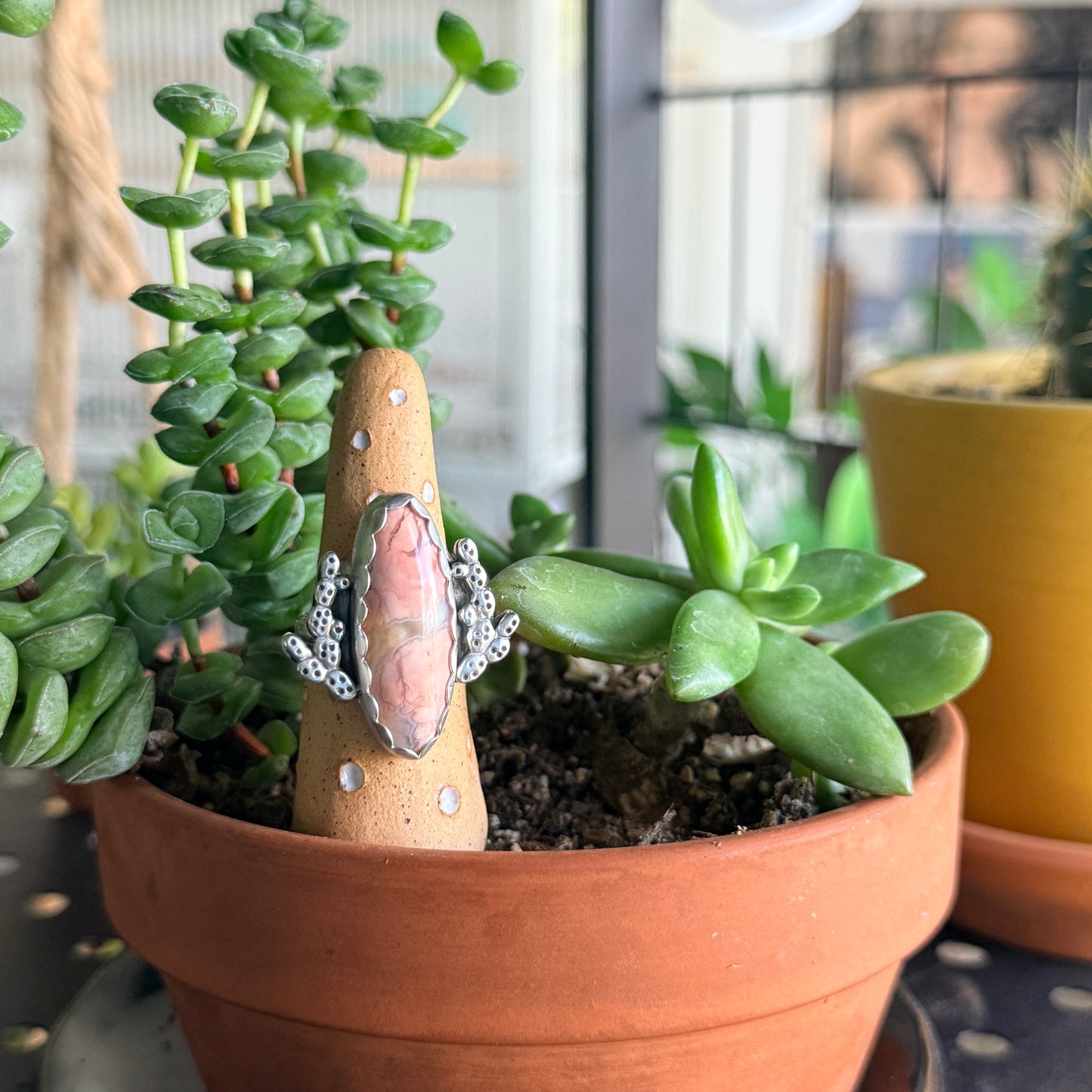 Cotton Candy Agate Sterling Silver Ring adorned with Prickly Pear cactus, Size 9