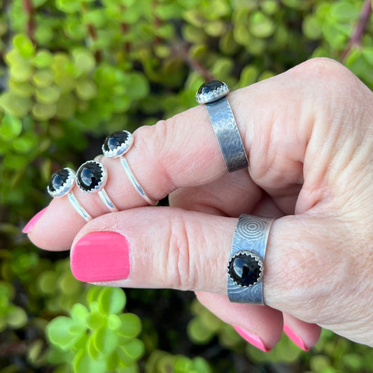 Onyx skinny stacking rings: Sterling Silver
